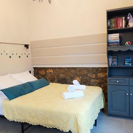Apartamento Kastoria Book House With Yard Exterior foto